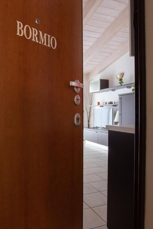 Casa Vacanze Valeria Sondrio Eksteriør billede